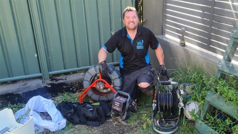 Newcastle Plumbing Kings plumber work in Gateshead