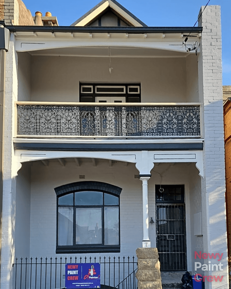 Newy Paint Crew painter work in Mayfield