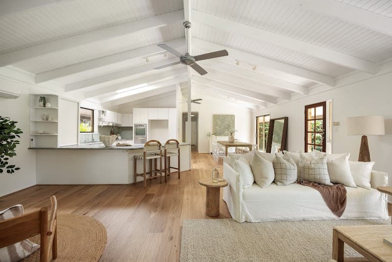 Nice & Smooth Painting painter work in Noosaville