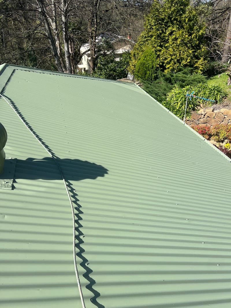 Noble Roofing and Guttering services gutter cleaning work in Dandenong North