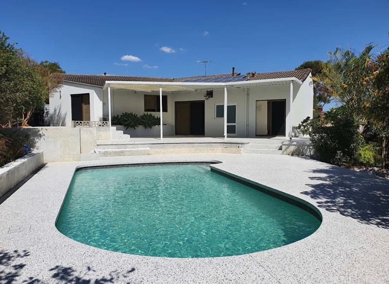 North Shore Pools and Landscaping pool builder work in Beldon