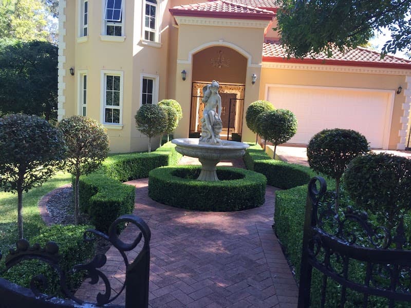 Northern Beaches Gardeners gardening work in Mona Vale