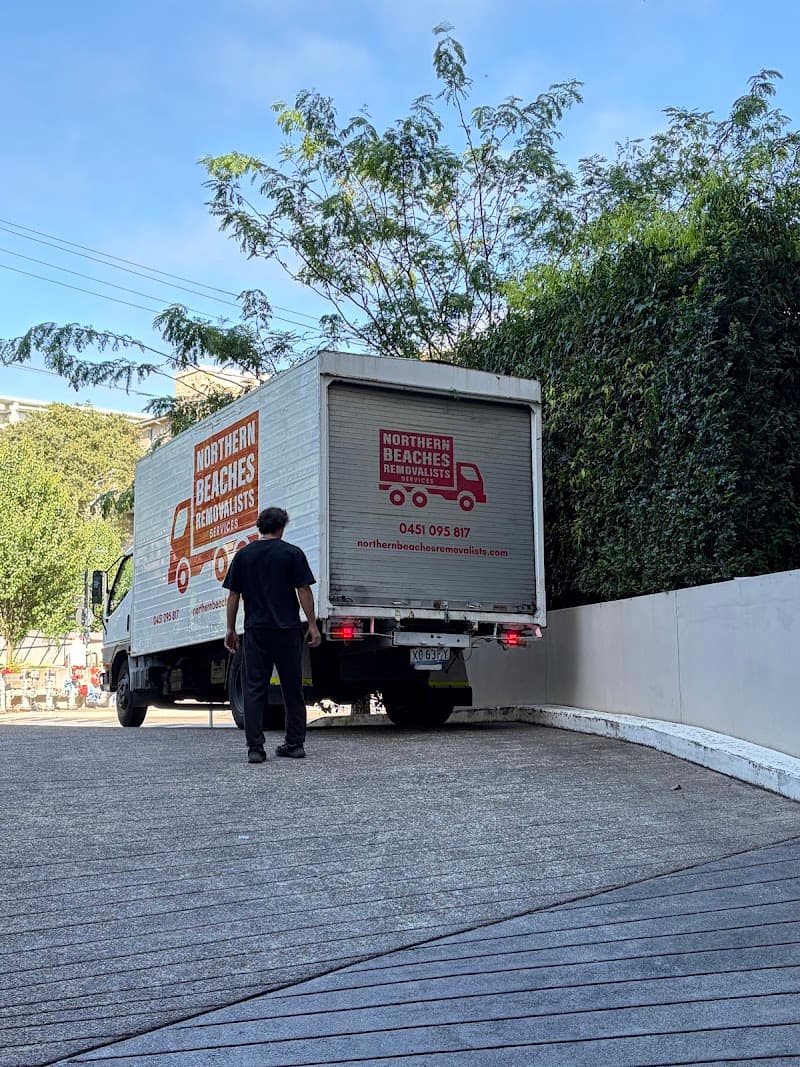 Northern Beaches Removalists Services removalist work in Freshwater