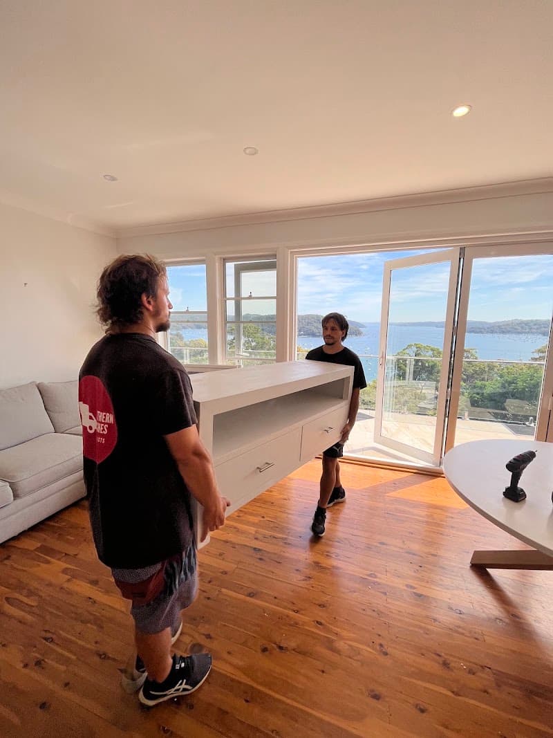 Northern Beaches Removalists Services removalist work in Freshwater