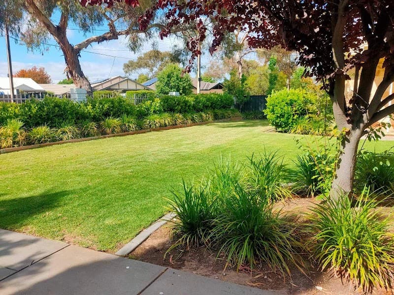 Northern Outdoor Contractors lawn care work in Clearview