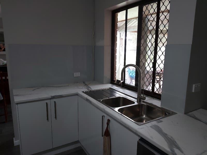 Northern Suburbs Glass Service PTY LTD glass & glazier work in Salisbury Plain