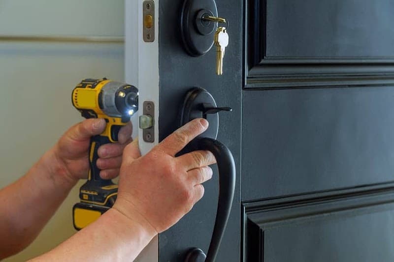Northlakes Locksmiths locksmith work in Charmhaven