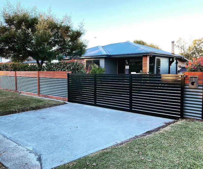 Novacoast Doors and Gates garage doors work in Morisset