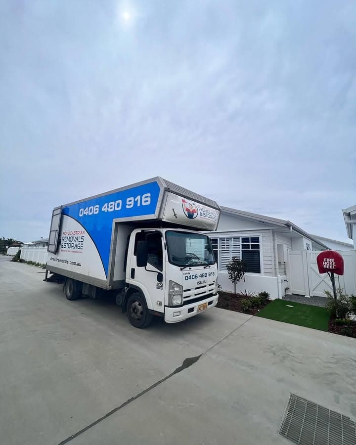 Novocastrian Removals & Storage removalist work in Cardiff