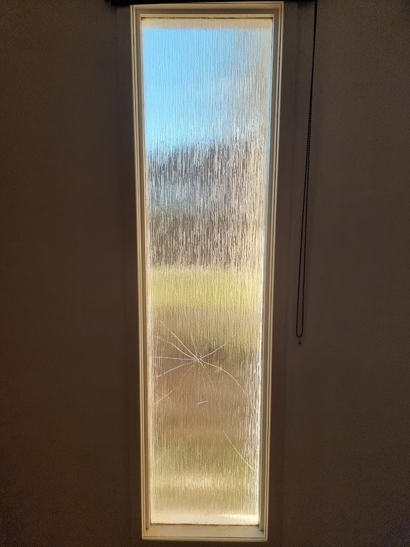 Noyes Glass and Aluminium glass & glazier work in Bundaberg Central