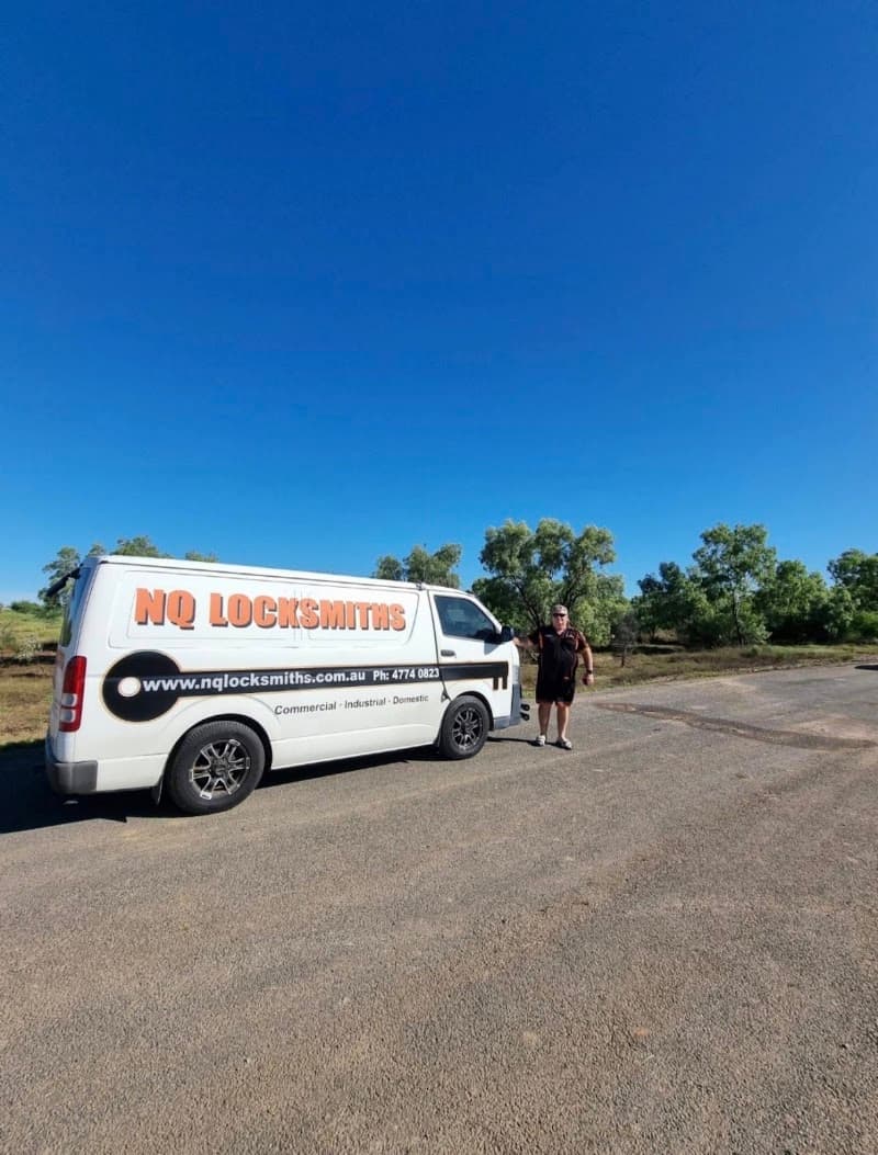 Nq Locksmiths locksmith work in Kirwan