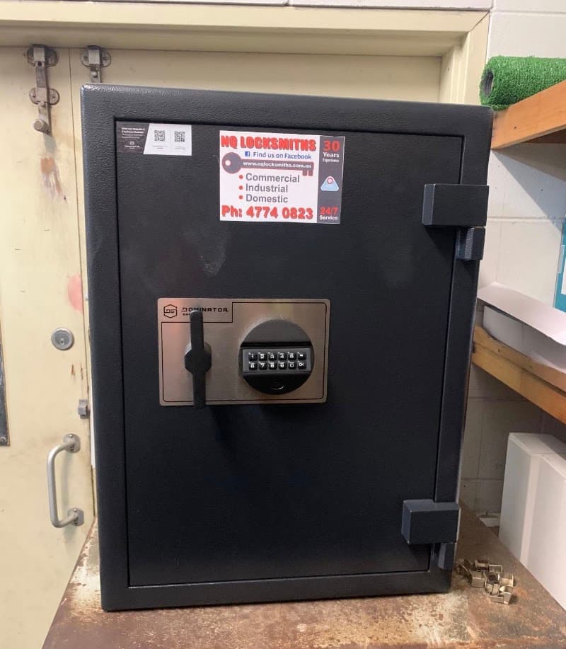 Nq Locksmiths locksmith work in Kirwan