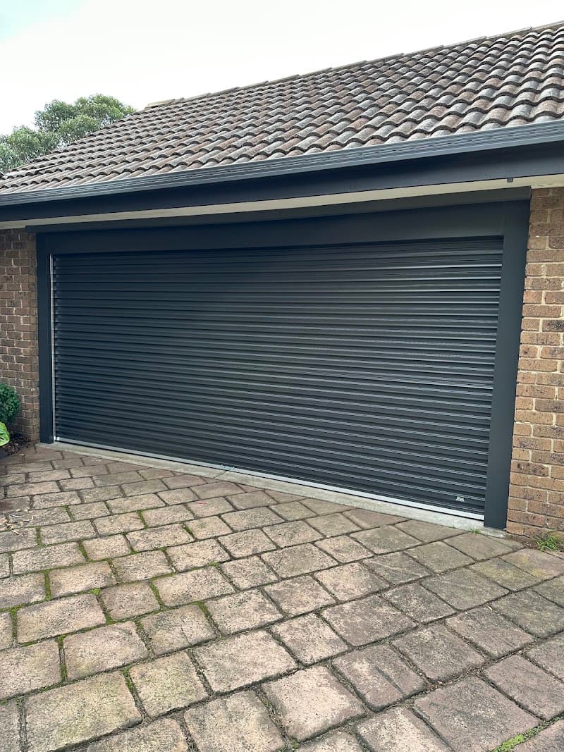 Nuevo Garage Doors Pty Ltd garage doors work in Dandenong North