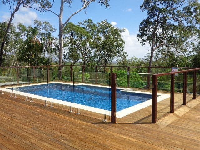 NV Pools & Spas pool builder work in Habana