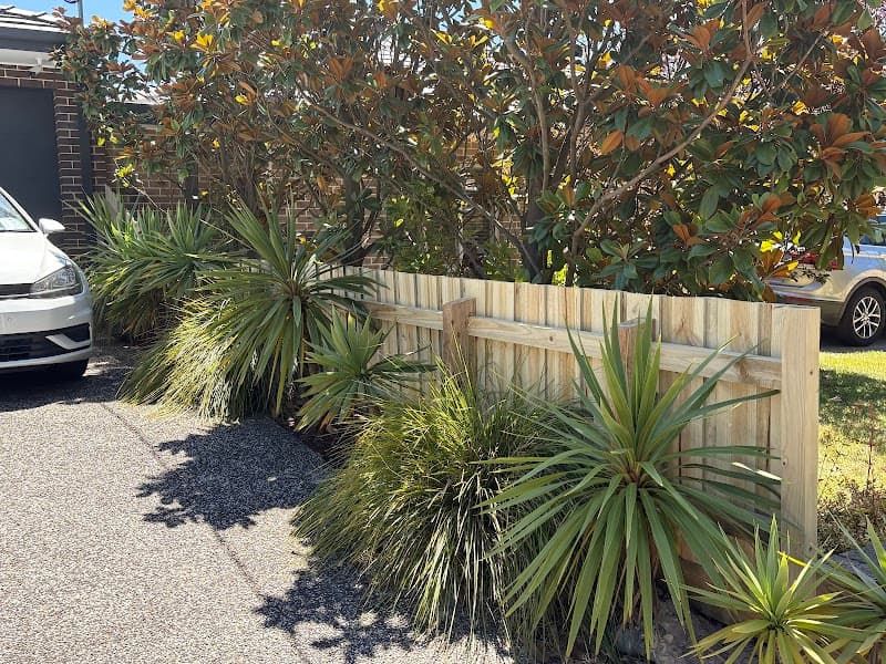 Oasis Fencing fencing work in Frankston North