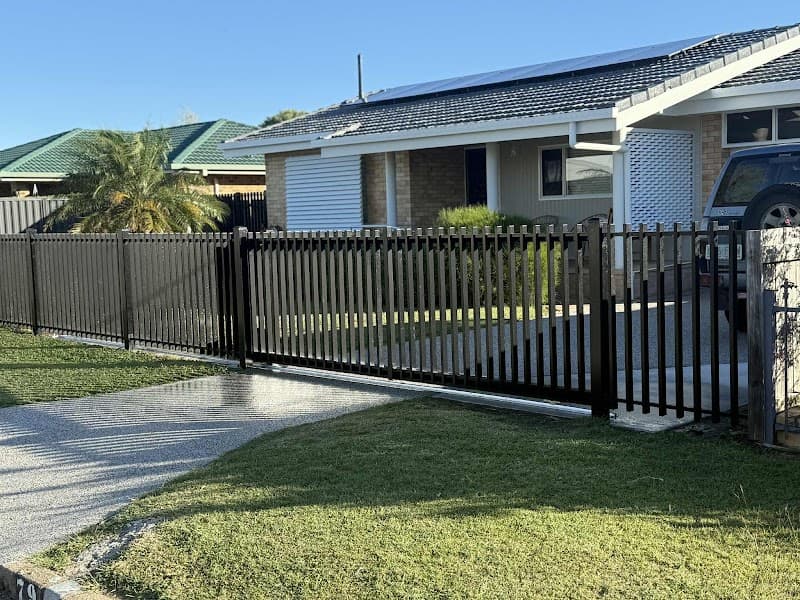 Oasis Landscape Construction & Fencing fencing work in Dundowran