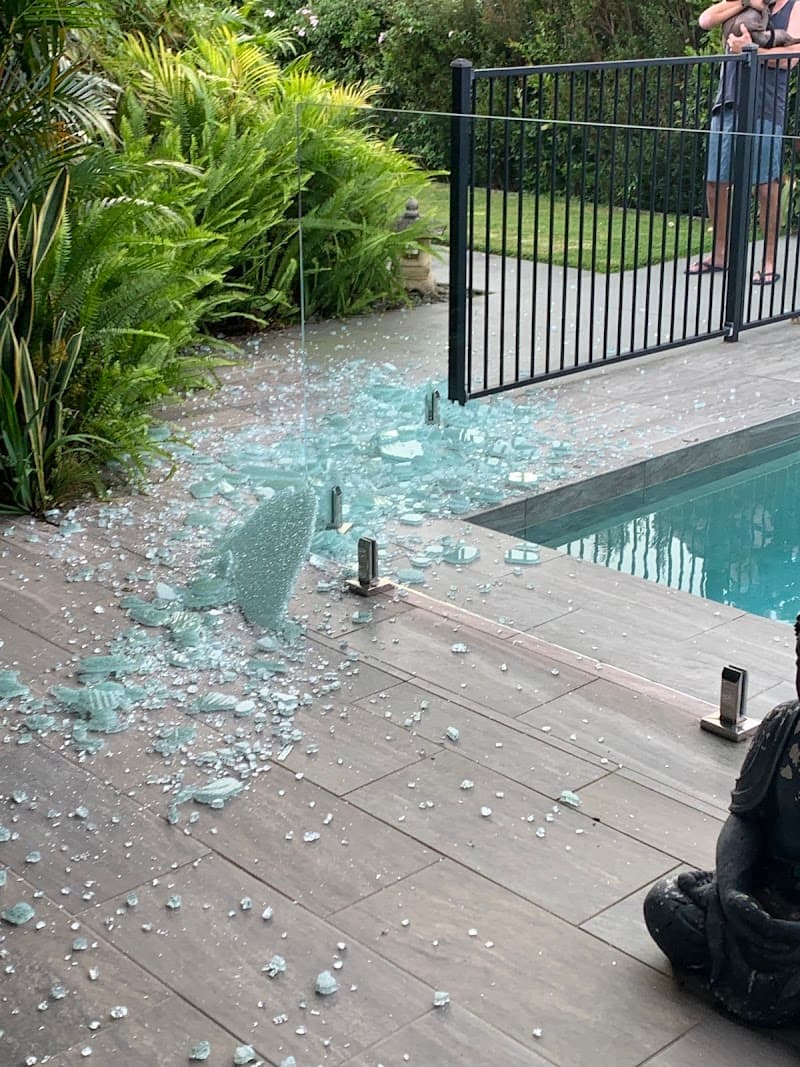 Oceanview Glass glass & glazier work in Tugun