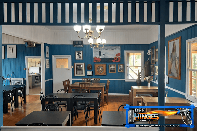 Off Hinges Painting painter work in Kullogum