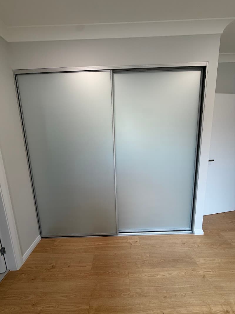 ๐ฃ๐น๐ฎ๐๐ถ๐ป๐๐บ ๐ง๐ถ๐ป๐ ๐ฆ๐ผ๐น๐๐๐ถ๐ผ๐ป๐ | Office, Home, Commercial Window Tinting Sydney window tinting work in Chatswood