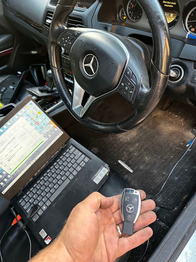 On Call Locksmith locksmith work in South Melbourne