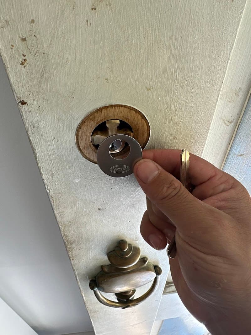 On Call Locksmith locksmith work in South Melbourne