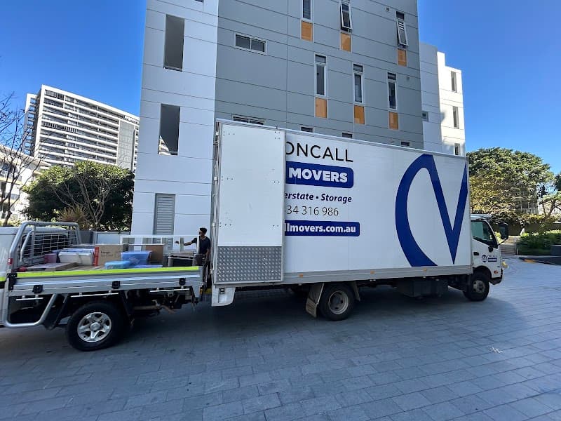 Oncall Movers removalist work in Labrador