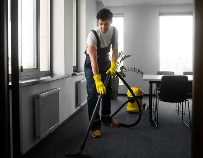 OptiKlean pressure washing work in Leanyer