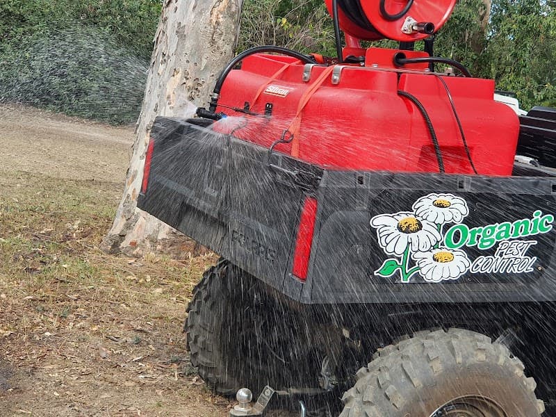 Organic Pest Control pest control work in Meadowbrook