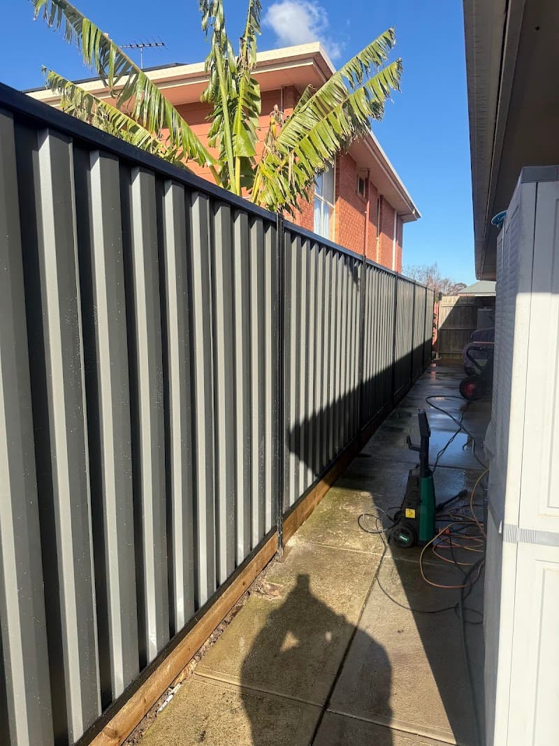 Original Fencing fencing work in Langwarrin