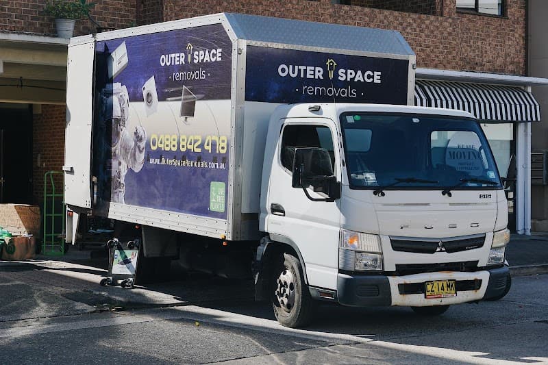 Outer Space Removals removalist work in Bondi Beach