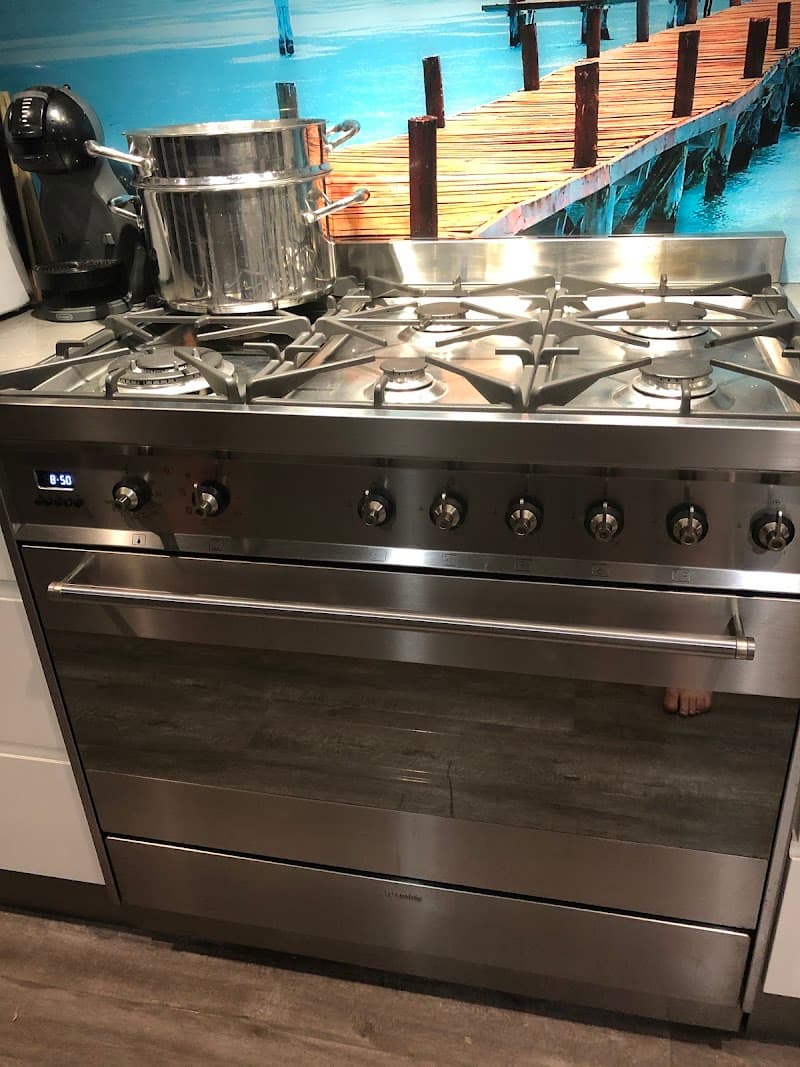 Oven Cleaning Newcastle - Oven Perfect, The Oven Cleaning Professionals oven & bbq cleaning work in Eleebana