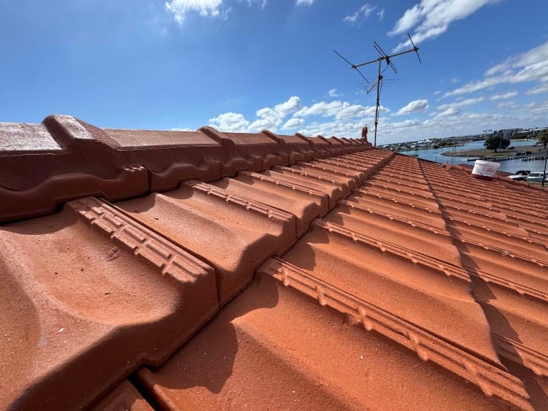 Overflow Roofing gutter cleaning work in Mandurah