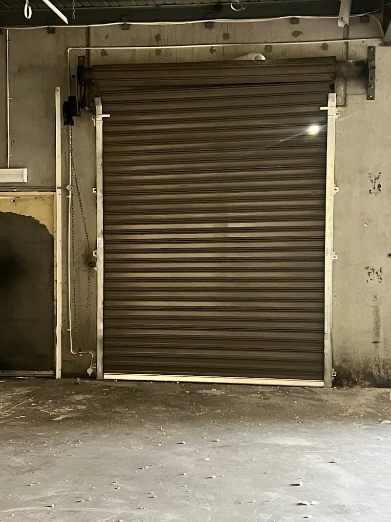 Oz Garage Doors garage doors work in Carrum Downs