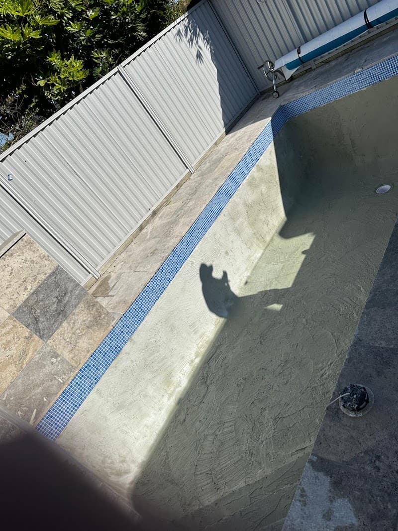 Pak Pools Pebbles and Tiling pool builder work in Harris Park