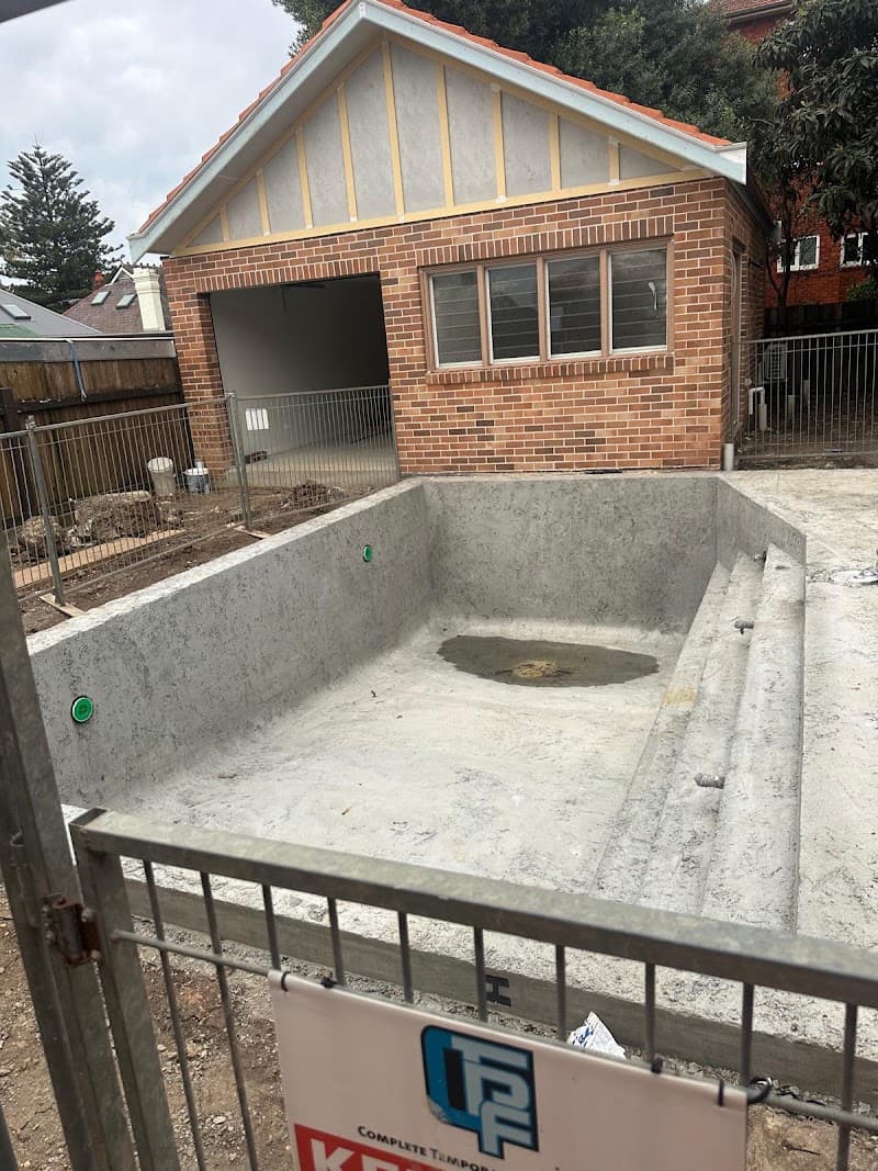 Pak Pools Pebbles and Tiling pool builder work in Harris Park