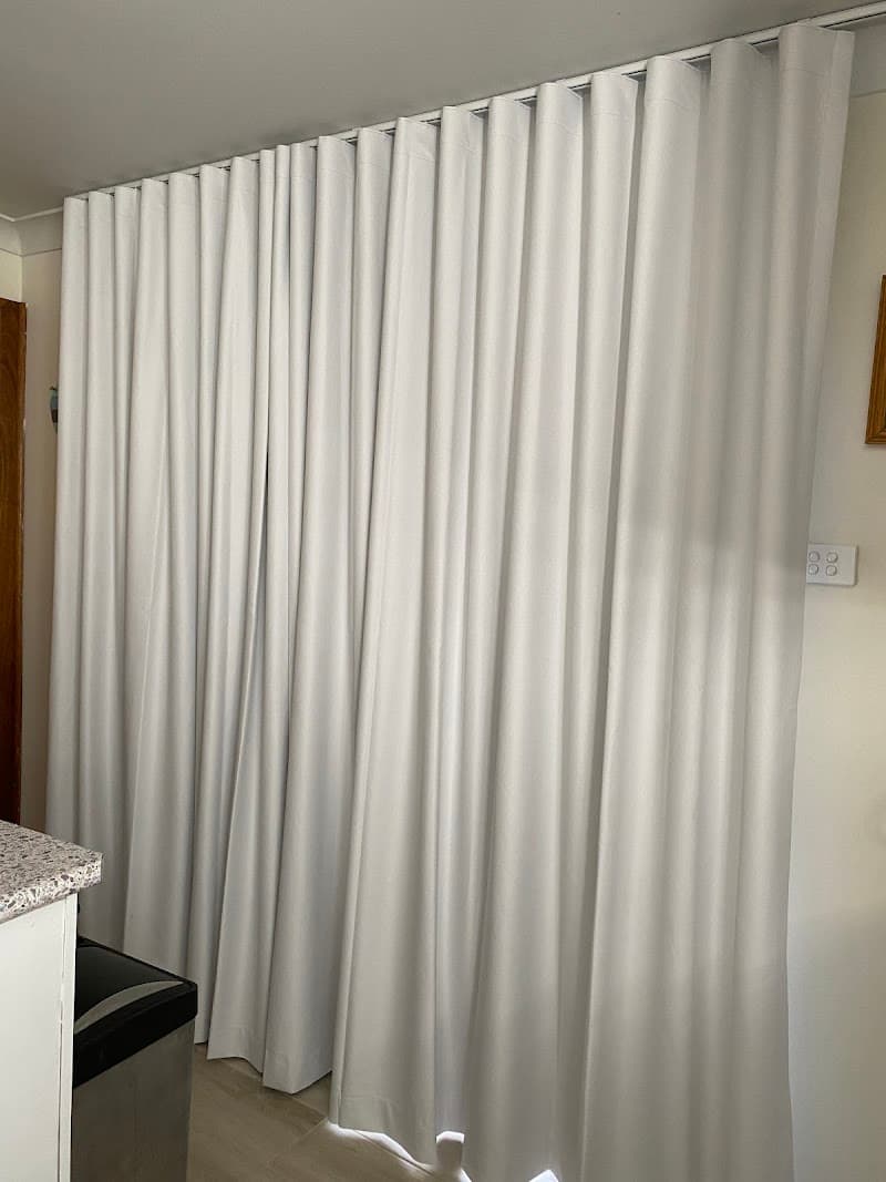 Pamido Blinds Central Coast curtains & blinds work in West Gosford
