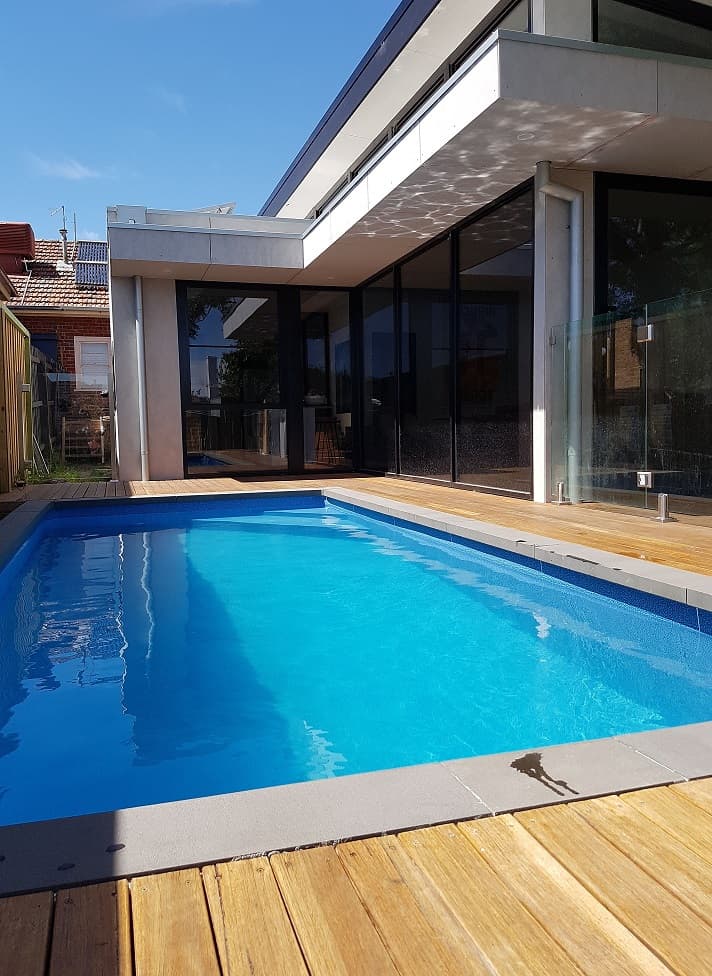 Paradise Pools pool builder work in Toronto