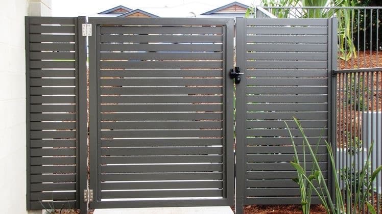 Patik Fencing fencing work in Melbourne