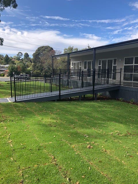 Patik Fencing fencing work in Melbourne