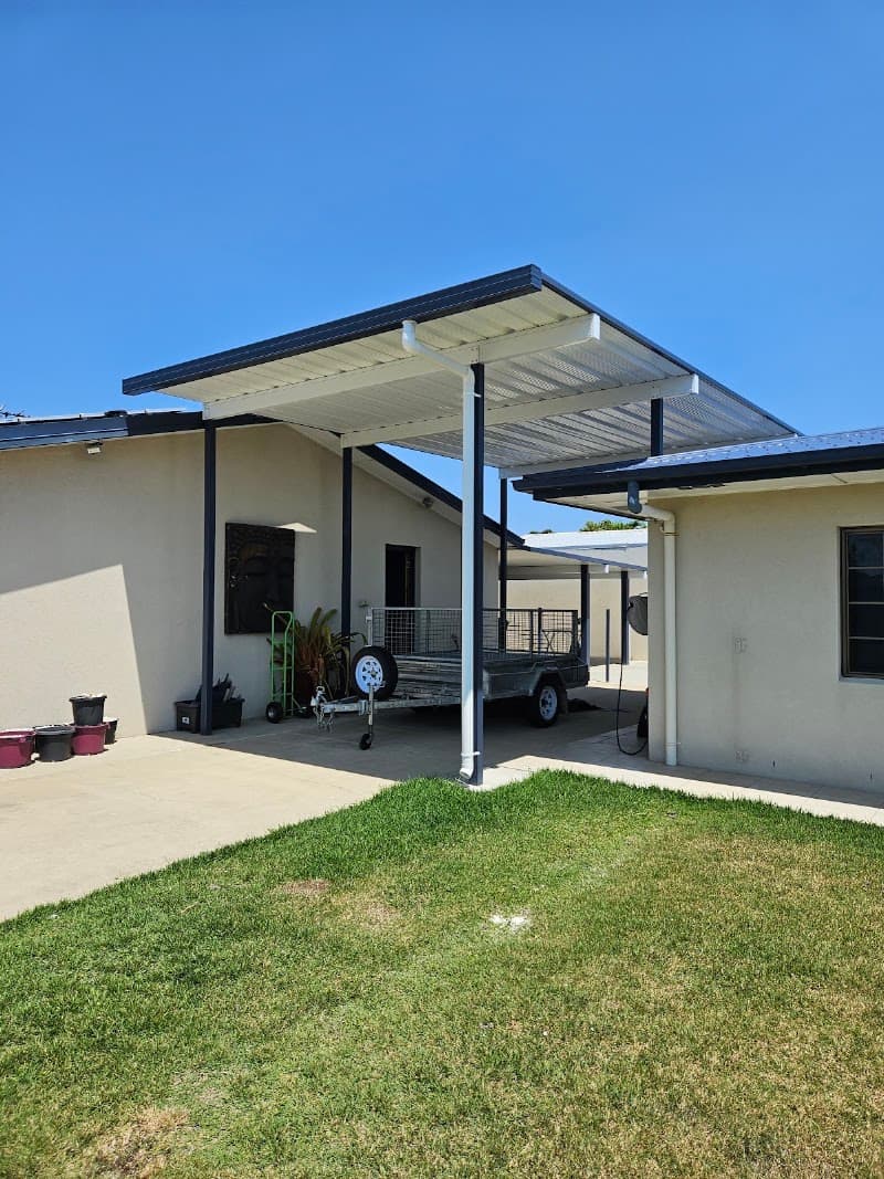 Patio World Mackay roofing work in Paget