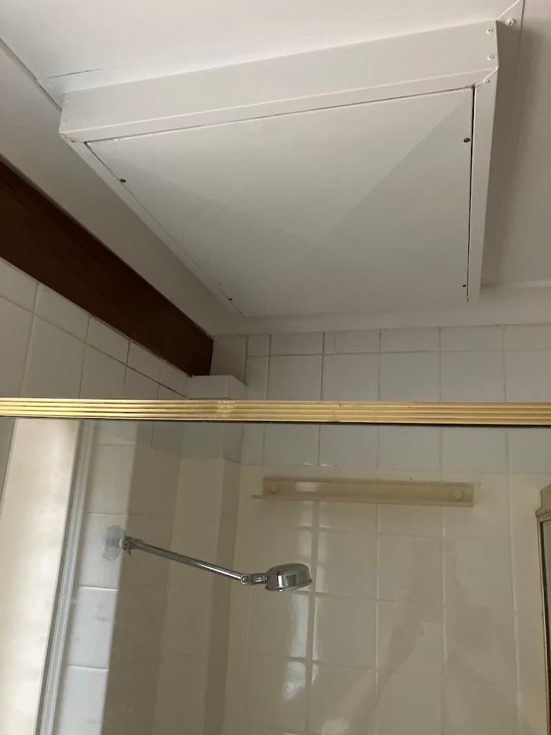 Paul Byrnes Emergency Plumbing Services plumber work in Point Clare