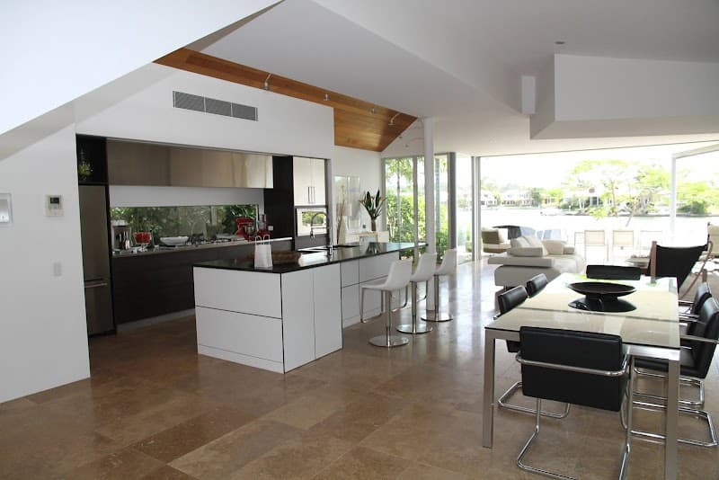 Pauls Clean Pty Ltd oven & bbq cleaning work in Highland Park