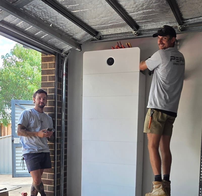 Peak Energy Group solar panel installation work in West Wodonga