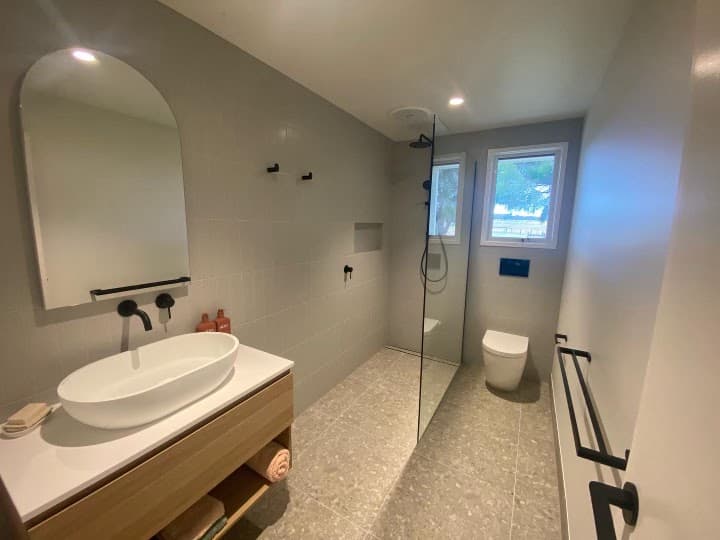 Peninsula Built bathroom renovation work in Rosebud