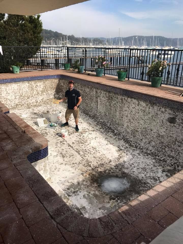 Peninsula Pools pool builder work in Mona Vale