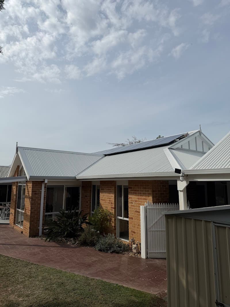 Peninsula Pro Restorations roofing work in Mornington