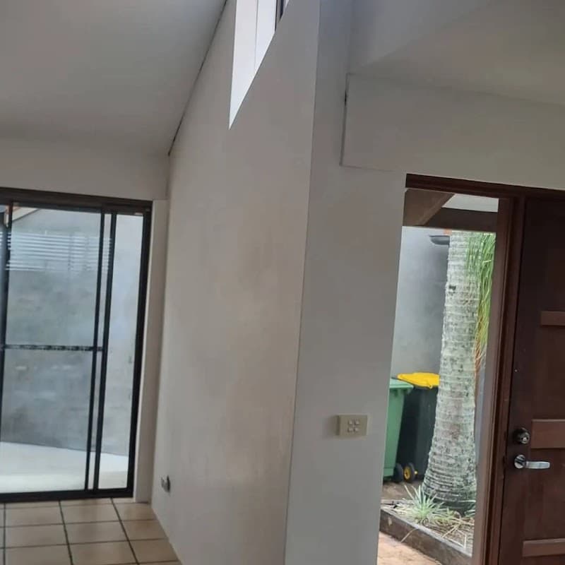 Peninsula Render Co. painter work in Redcliffe
