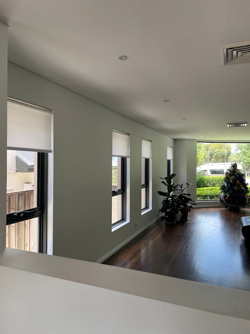 Peninsula Screens & Blinds curtains & blinds work in Warriewood
