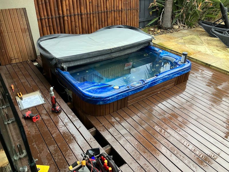 Peninsula Spa Repairs pool maintenance work in Dromana