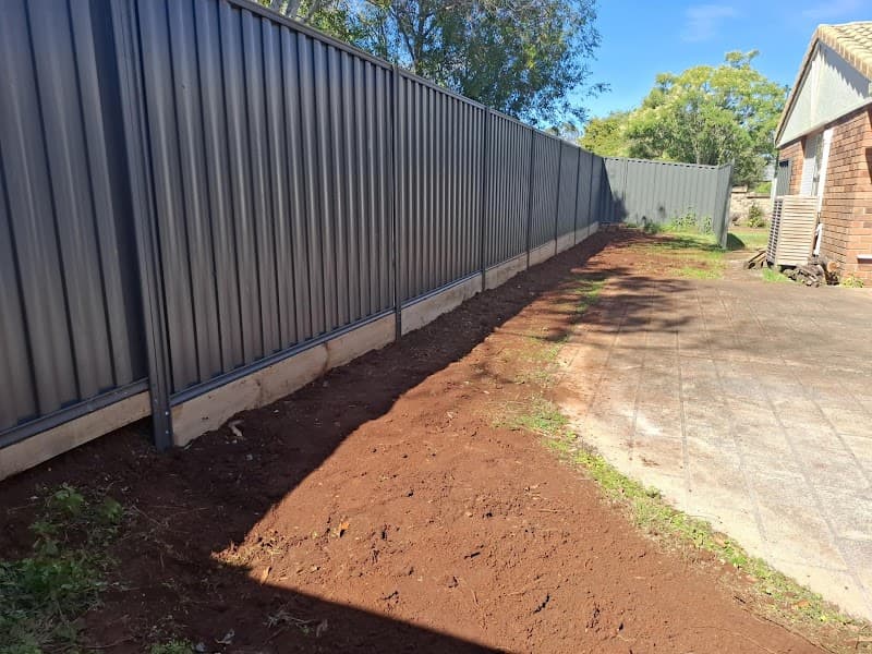 Perfect fencing fencing work in Redland Bay